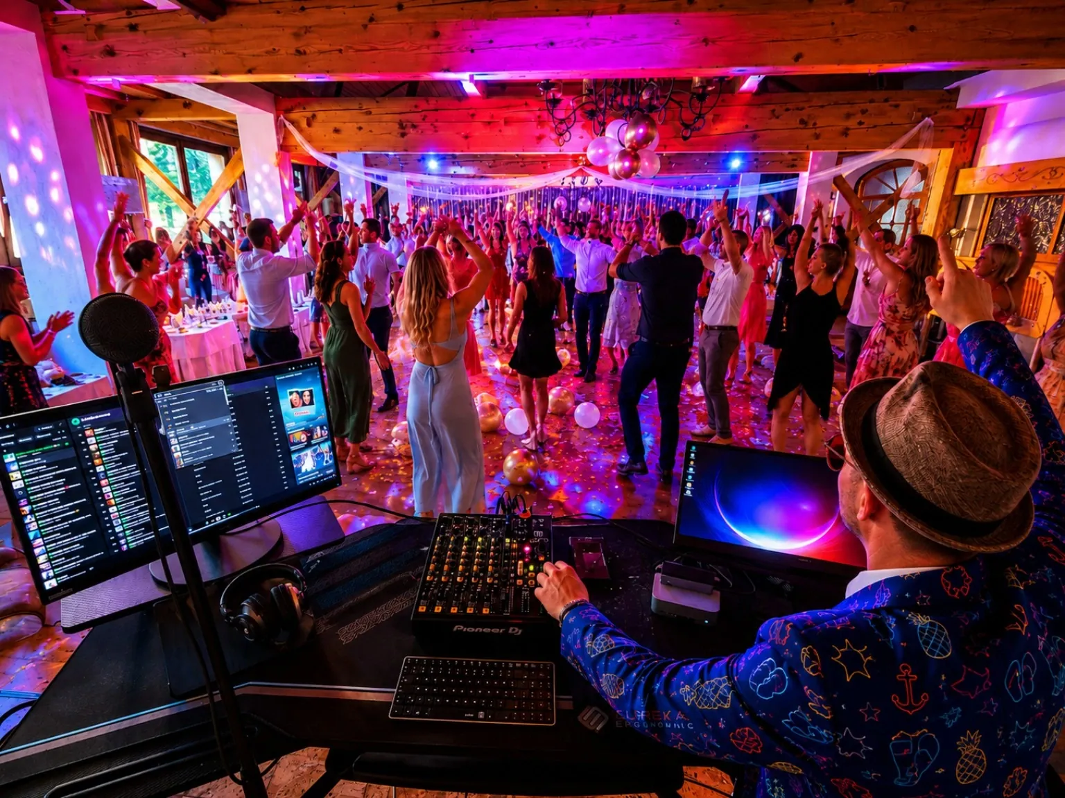 Groove WG DJ mit Party-Stimmung